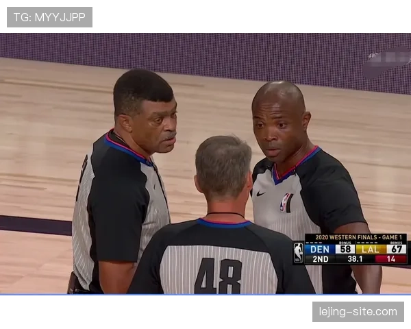 场内犯规和场外犯规区别有多大？裁判判罚逻辑详解