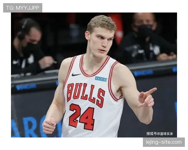 马尔卡宁精准三分拉开空间提升效率，显著改变公牛内线进攻结构